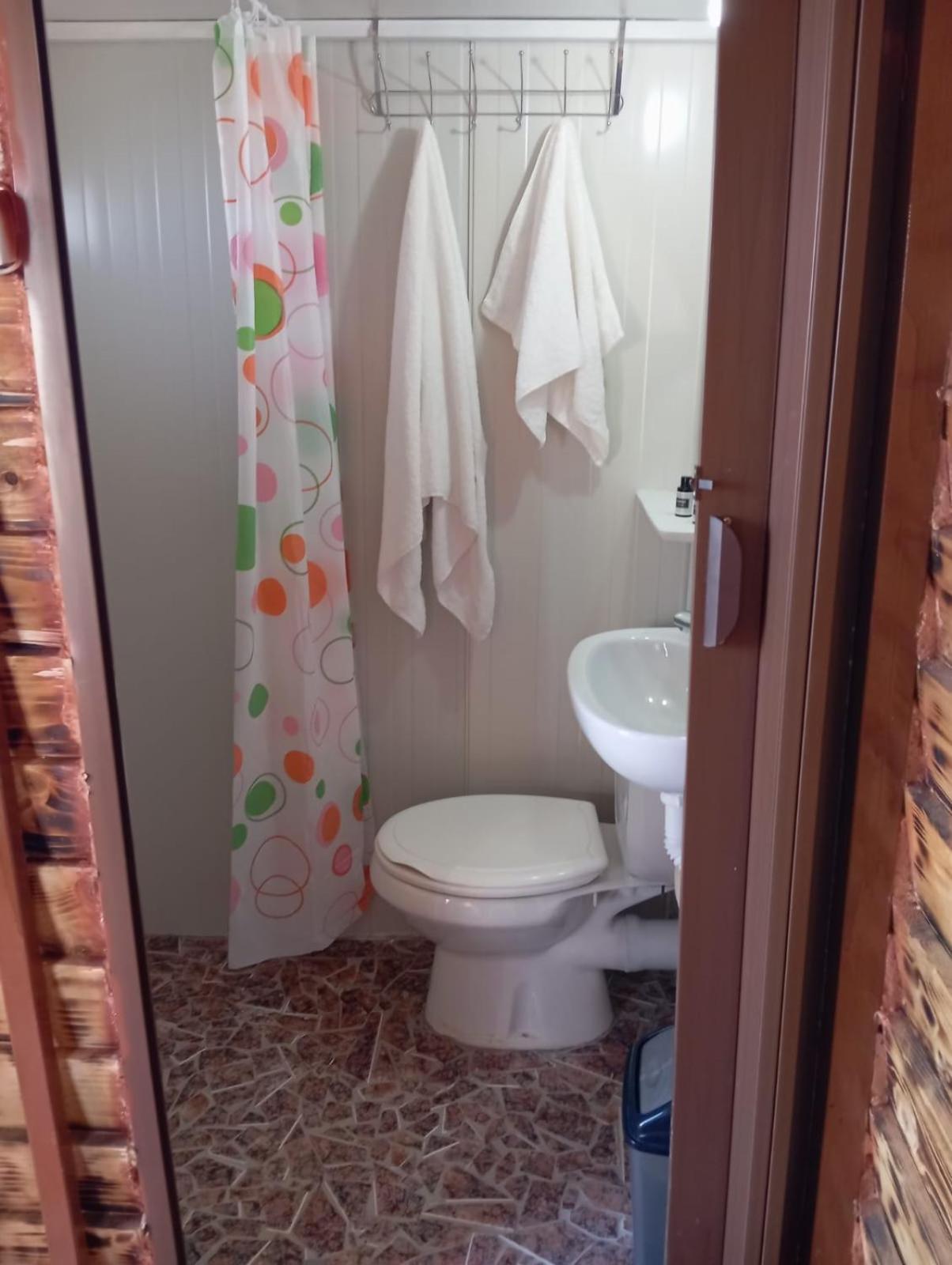 Apartament Fjona *
